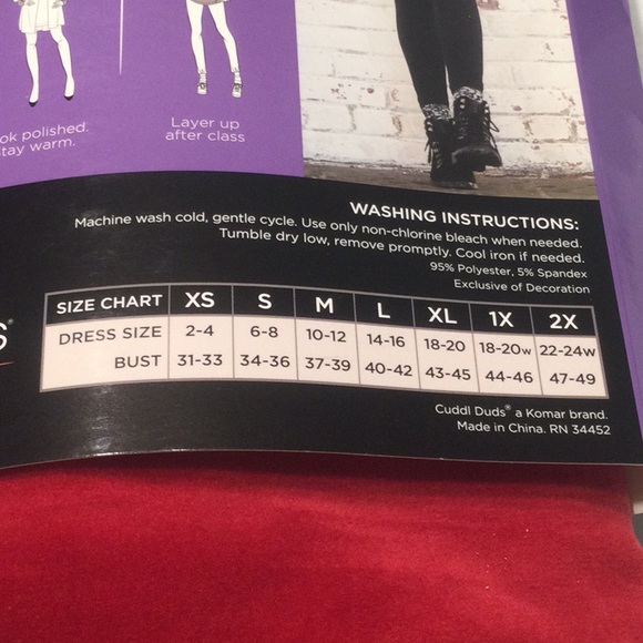 Cuddl Duds Double Plush Velour Crimson Long Sleeve Crew with Thumbholes - Picture 6 of 7